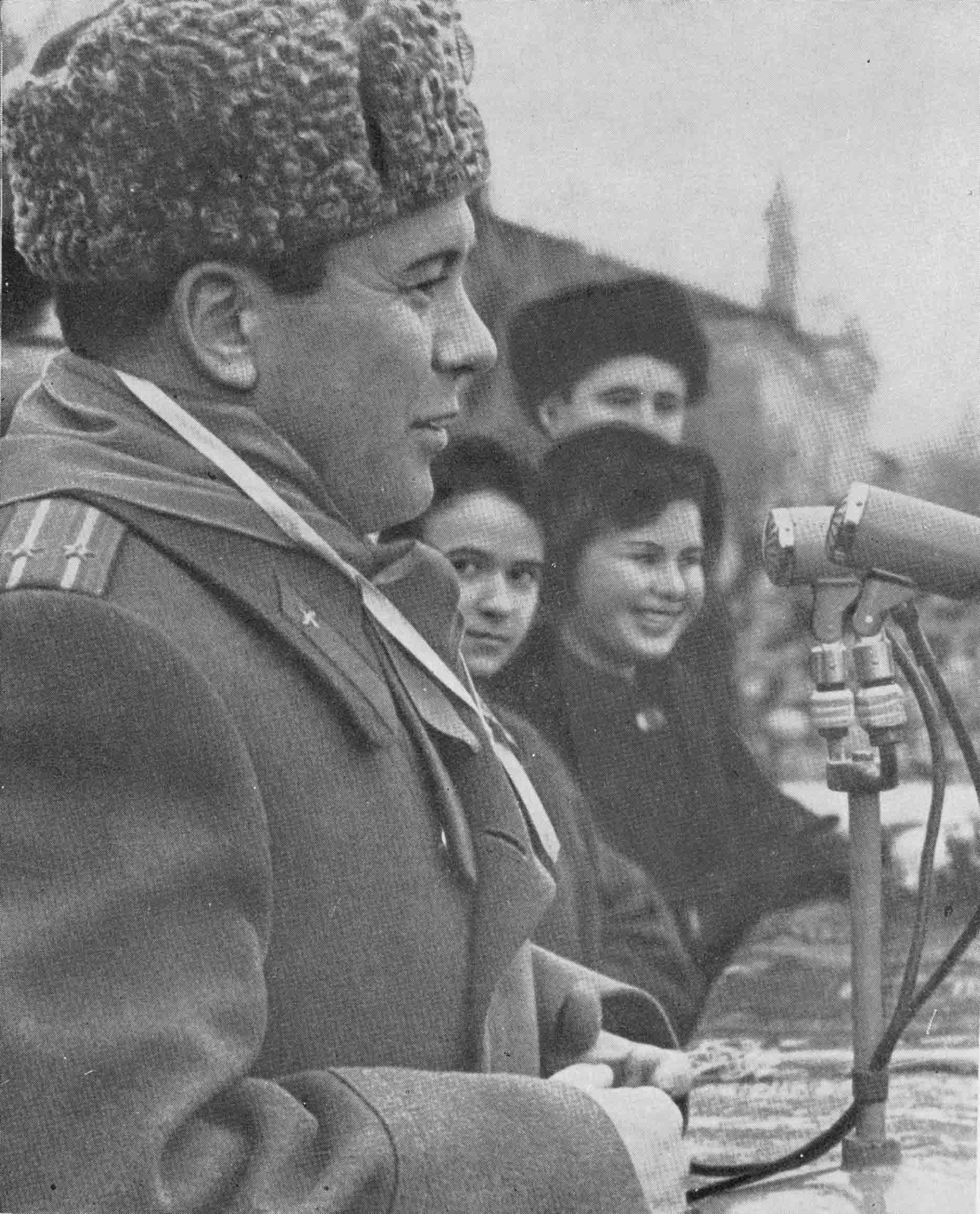 Космонавт Попович